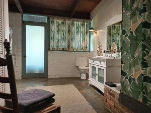Macedon Ranges Glamping with kangaroos - Tent