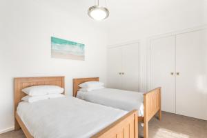 Ocean Vista by the BnB Collection