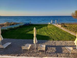 Seafront Villa Eirini