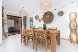 Home2Book Casa Julianna, Dream Oasis with Pool