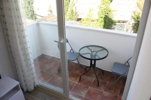 Apartment AmongUs 