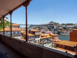 Hotel Carris Porto Ribeira - بورتو