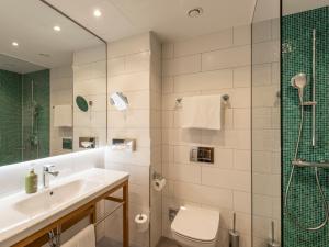 Standard Twin Room room in Holiday Inn Munich - Leuchtenbergring an IHG Hotel
