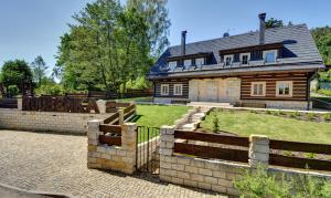 Roubenka pod Troskami