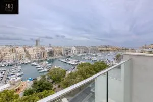 Stunning 3BR penthouse, opposite the harbour by 360 Estates - Pieta