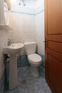 "Triacanthos" 2 bedroom house