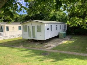 obrázek - Beautiful 6 Berth Caravan With Wifi In Hampshire Ref 81337sb