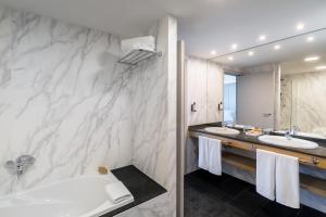 Junior Suite room in Occidental Atenea Mar - Adults Only