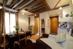 Appartements Les Patios du Marais 1 : photos des chambres