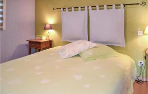 Maisons de vacances Nice Home In Seyresse With Outdoor Swimming Pool : photos des chambres