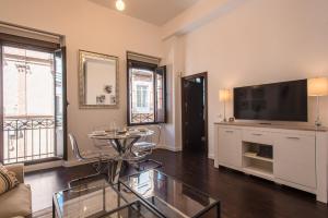 VUT PUERTA REAL - Free PARKING