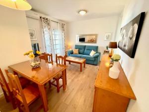 GATU PREMIUM Villa Poniente, junto la playa de Valdelagrana " Preferente mayores de 21 años y familias "