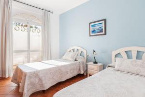 Chalet Fuente4 piscina común famila