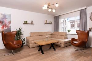 Lundur Apartments - Down Town