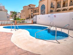 Penthouse with roof terrace in Parador, Nerja