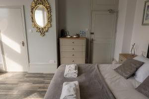 Highlands Hotel and bar