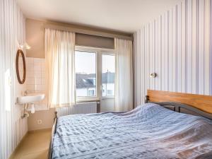 Apartment in Koksijde near the Beach