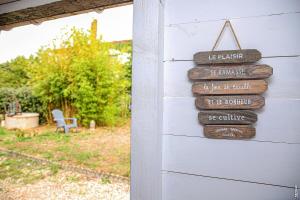 Maisons de vacances Petite Maison de Charme - Jardin - Graulhet : photos des chambres