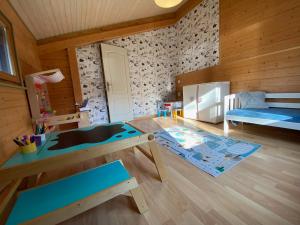 Chalets Chalet les Bleuets 12p - babyfoot & Wii : photos des chambres