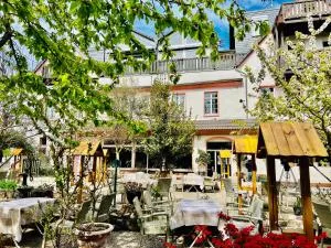 Hotel My My - Браубах