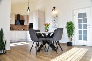 T&T sea view apartment, balcony, barbecue, parking