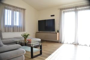 T&T sea view apartment, balcony, barbecue, parking