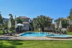 Villa *Orizontas*/5' from town-sea/Mountain view - Frínion