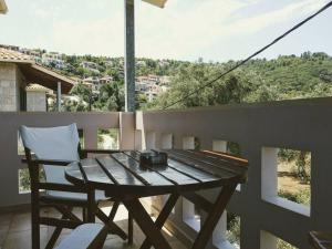 Villa *Orizontas*5 from town-seaMountain view