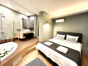 Acropolis Urban View