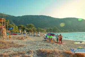 Villa *ELIA*5 from town & sea Mountain view