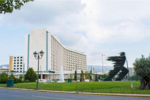 1930s neoclassical apt in the heart of Athens
