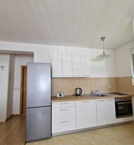 Apartment Melody 
