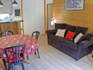 Appartements Appartement Samoens, 3 pieces, 6 personnes - FR-1-629-100 : photos des chambres