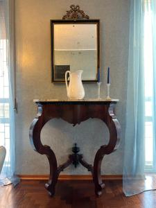 Mamma Mary Apartment