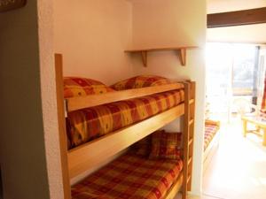 Charmant Studio Cabine à Orcières - Proche Pistes et Commerces - 4 Pers. avec Balcon Exposé Sud - FR-1-636-84