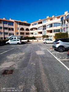 Appartements Studio avec balcon amenage a Port la Nouvelle a 1 km de la plage : photos des chambres