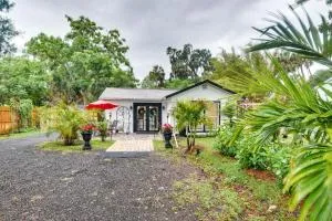 New Smyrna Beach Cottage about 1 Mi to Downtown! - Chicken Island