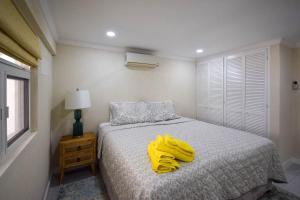 3 min walk to beach - Blue Waters Apt 2 apts by Bluescape