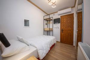 Single Room room in Bed and Breakfast Kotoni