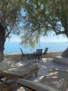 House On The Wave - Órmos Koumaíïkon