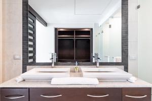 Casa Aruba 403N apts