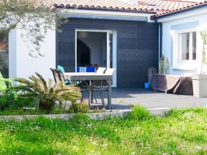 Maisons de vacances Maison avec jardin, idealement situee : photos des chambres