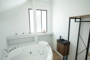 Villas Villa 8 pers, Jacuzzi & Sauna : photos des chambres