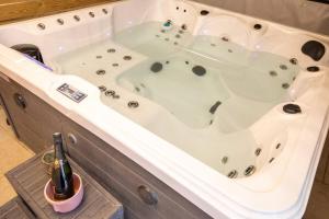 Villas Villa 8 pers, Jacuzzi & Sauna : photos des chambres