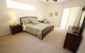 #440-Large 5 bed pool home with excellent privacy