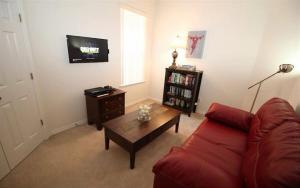 #440-Large 5 bed pool home with excellent privacy