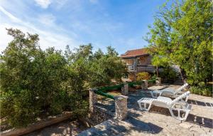 1 Bedroom Awesome Home In Vela Luka 