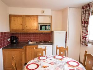 Appartements Appartement spacieux au pied des pistes pour 6 personnes, Lanslevillard-Val Cenis - FR-1-508-11 : photos des chambres