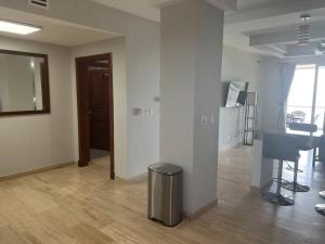 Break Water Point Penthouse 7th Floor