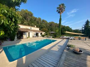 Villas magnifique villa : photos des chambres